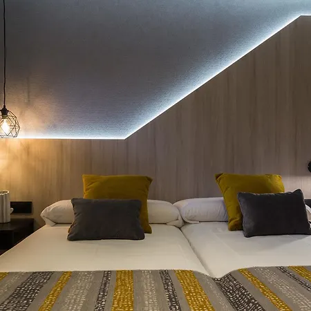 Onyarbi Hotel *