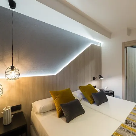 Hotel Onyarbi *